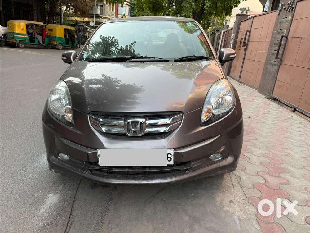 Honda Amaze Petrol 2013
