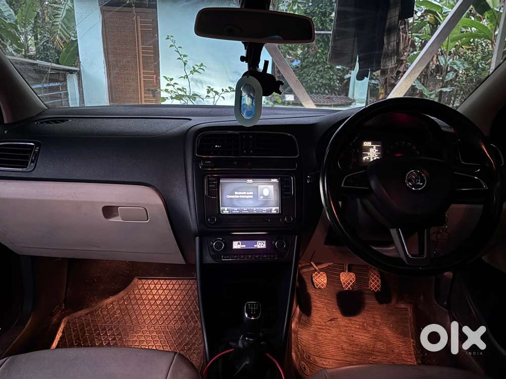 2017 Skoda Rapid Style 1.6 Mt