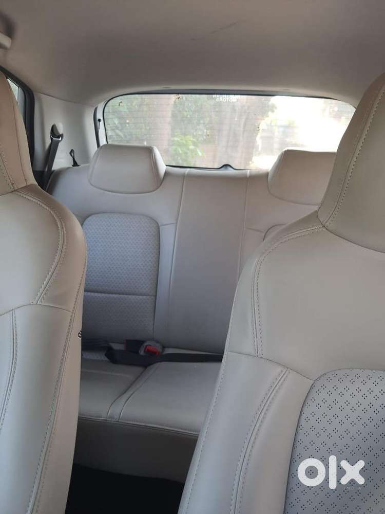 Hyundai Petrol Car 2021