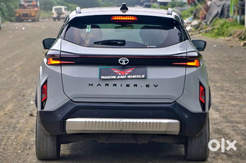 Tata Harrier Ev Fea+75, 2025