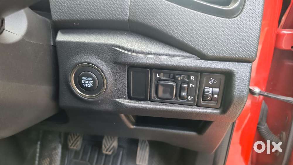 Maruti Suzuki Brezza 1.5 Vxi Cng, 2021, Petrol
