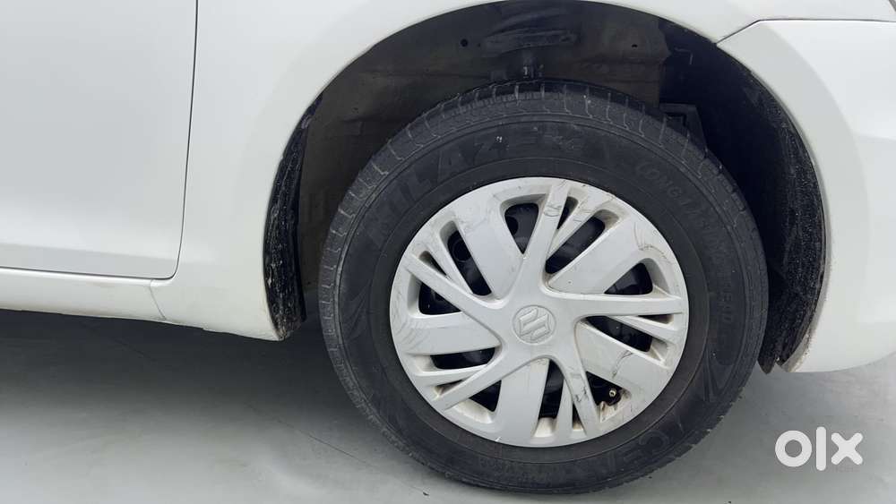 Maruti Suzuki Swift Vvt Vxi, 2015, Petrol