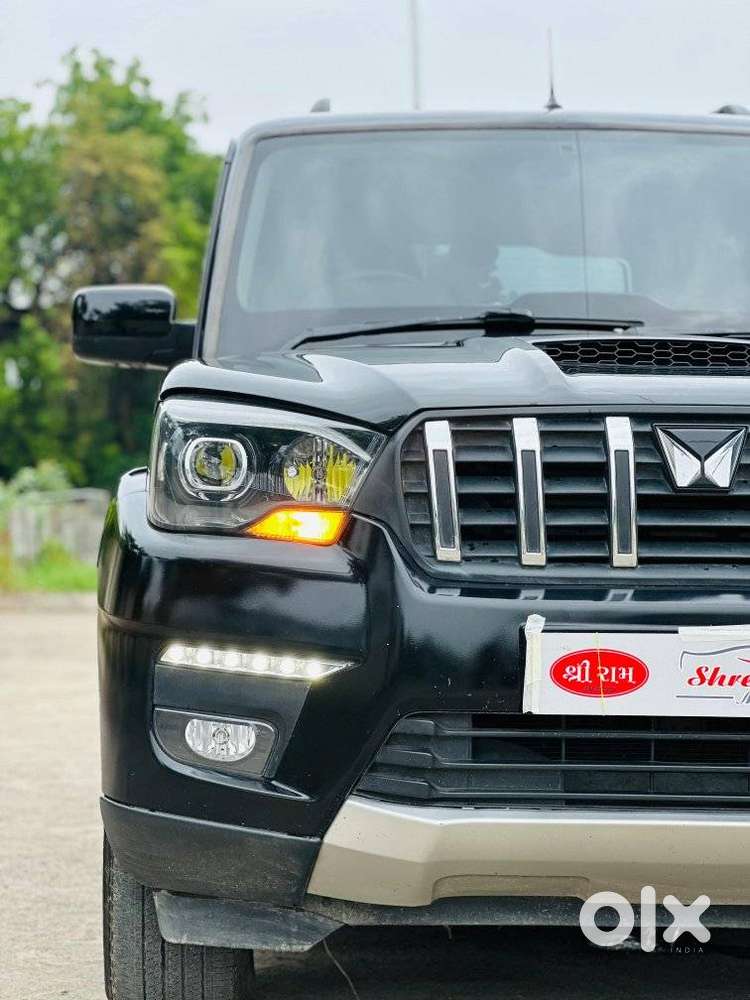 Mahindra Scorpio Classic 2.2 S 11 Mt 7 Str, 2024, Diesel