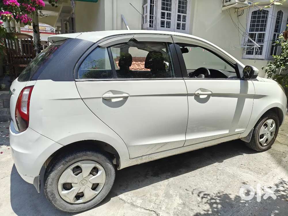 Tata Bolt 1.2 Revotron 2015 Manual Petrol