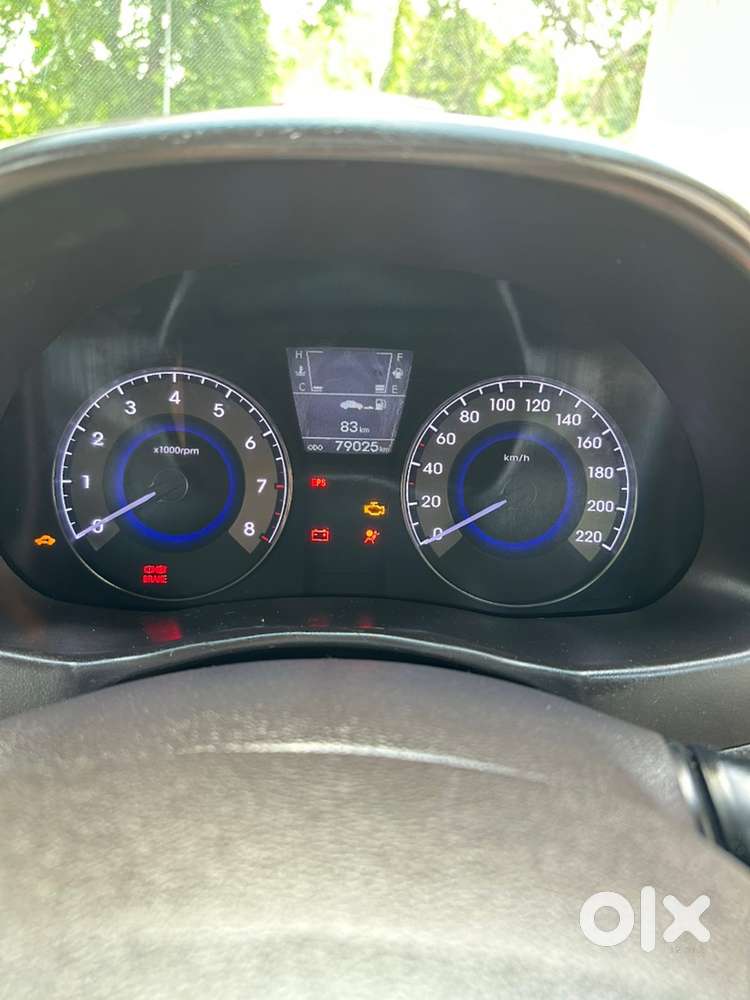 Hyundai Verna Fluidic 2013