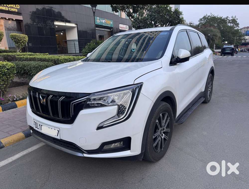 Mahindra Xuv700 2.0 Ax 7 Petrol At Luxury Pack Str, 2022, Petrol