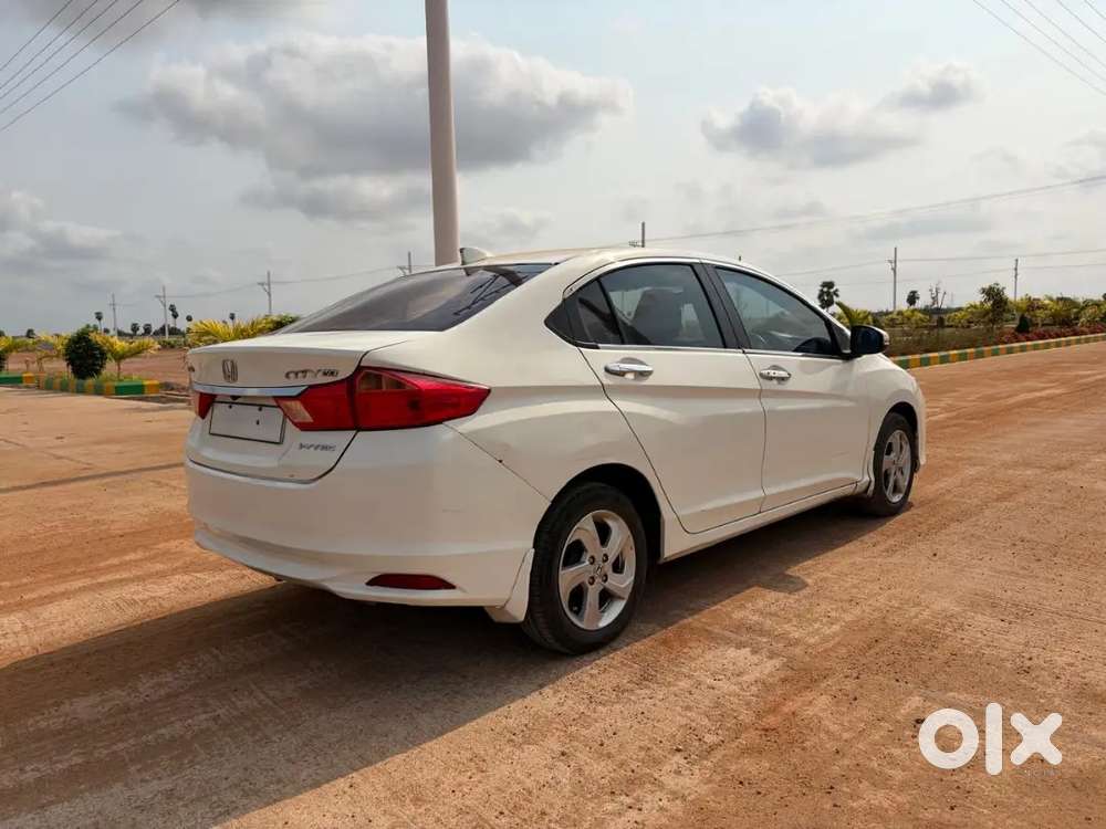 Honda City Automatic Top End