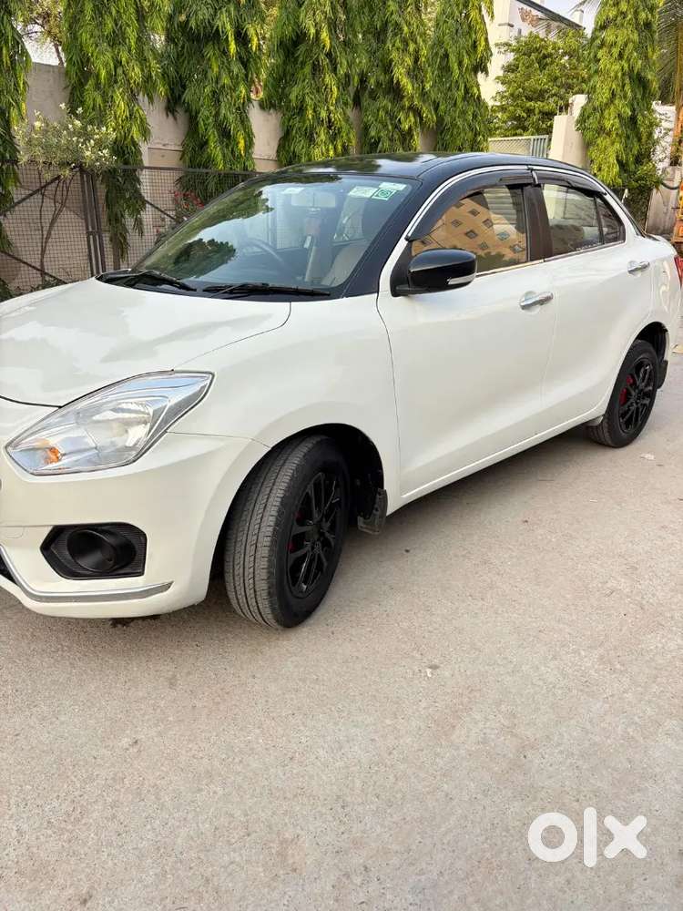 Maruti Suzuki Dzire 2017 Petrol Well Maintained