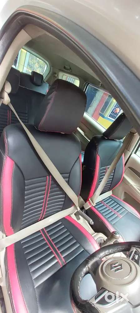 Ertiga Smart Hybrid ,lifetime Tax ,showroom Condition