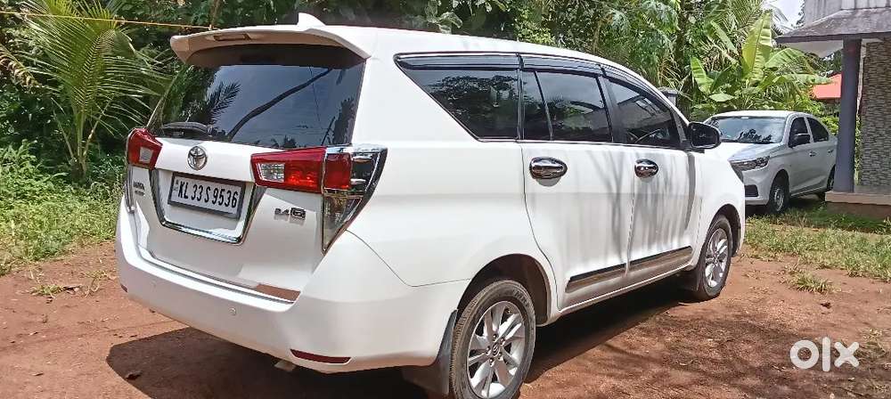 Toyota Innova Crysta 2.4 Diesel 2019