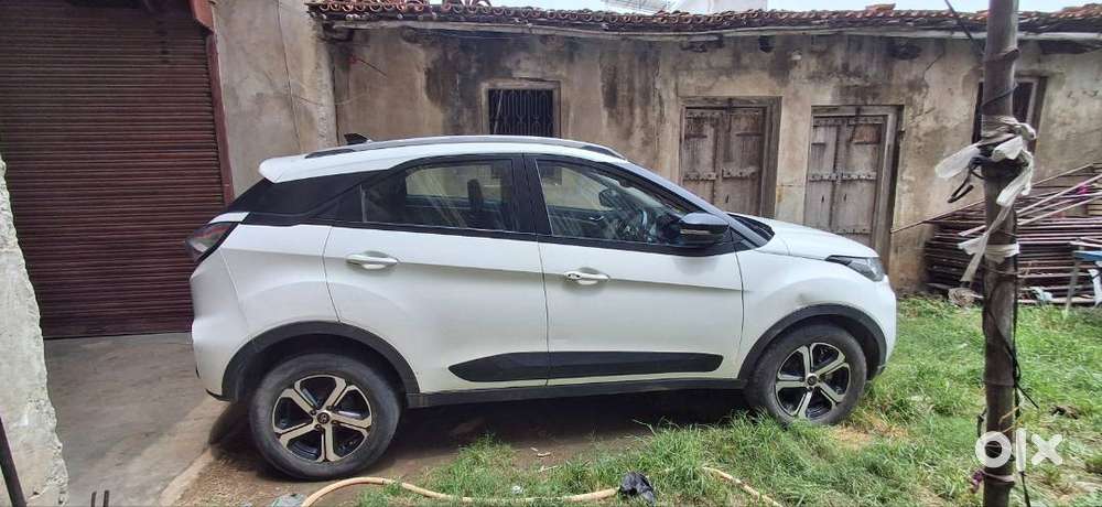 Sigle Driven Family Car