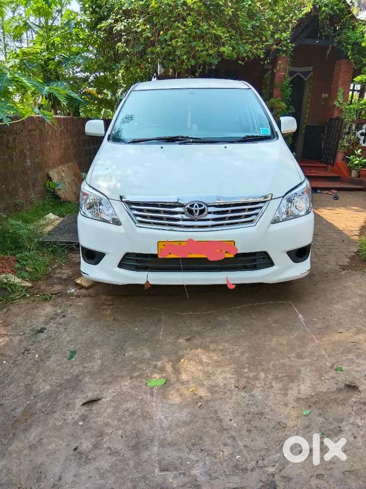 Toyota Innova 2012 Diesel Manual 8 Seater