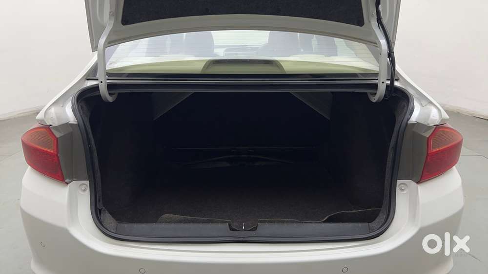 Honda City 1.5 V 4th Gen I-vtec Mt, 2022, Petrol