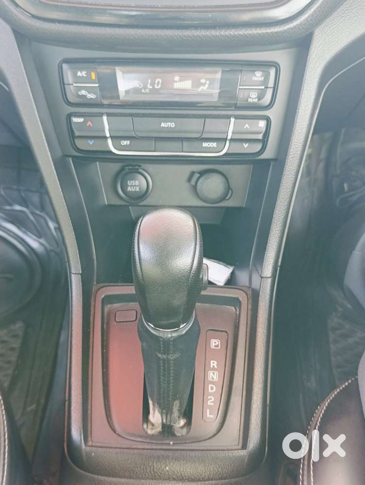 Maruti Suzuki Brezza 1.5 Zxi Plus At Smart Hybrid, 2020, Petrol
