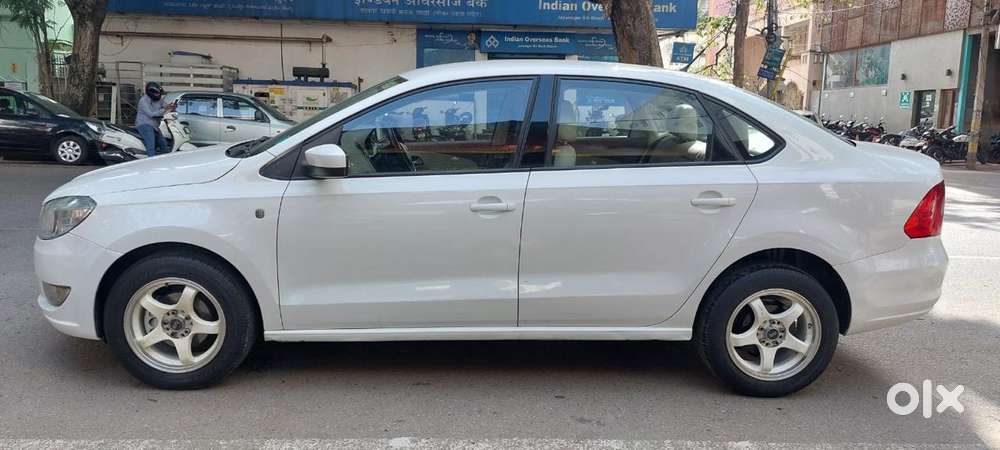 Skoda Rapid 2011-2013 Ultima 1.6 Tdi Ambition Plus, 2012, Diesel