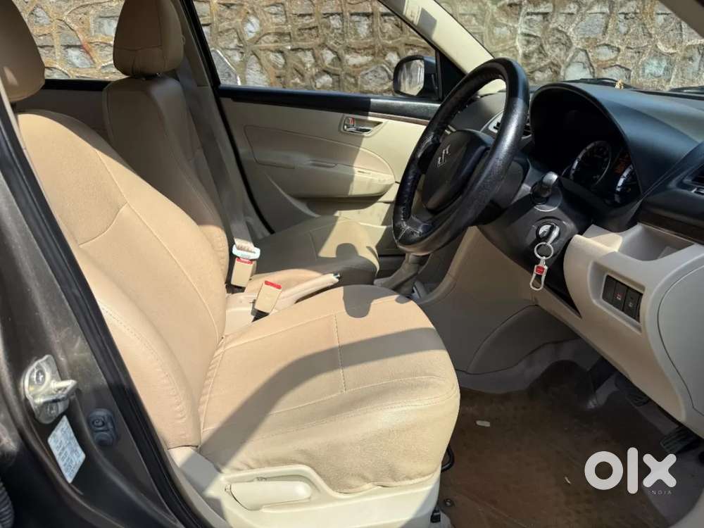 Maruti Suzuki Swift Dzire Amt Vxi, 2016, Petrol