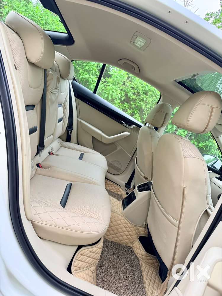Skoda Octavia 2.0 L K Tsi At, 2019, Petrol