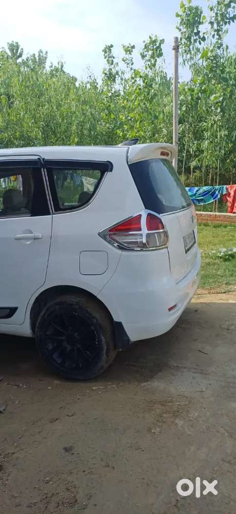 Maruti Suzuki Ertiga Vdi 2014