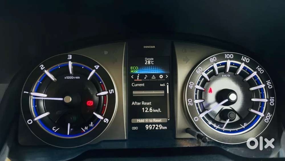 Toyota Innova Crysta, 2022, Diesel
