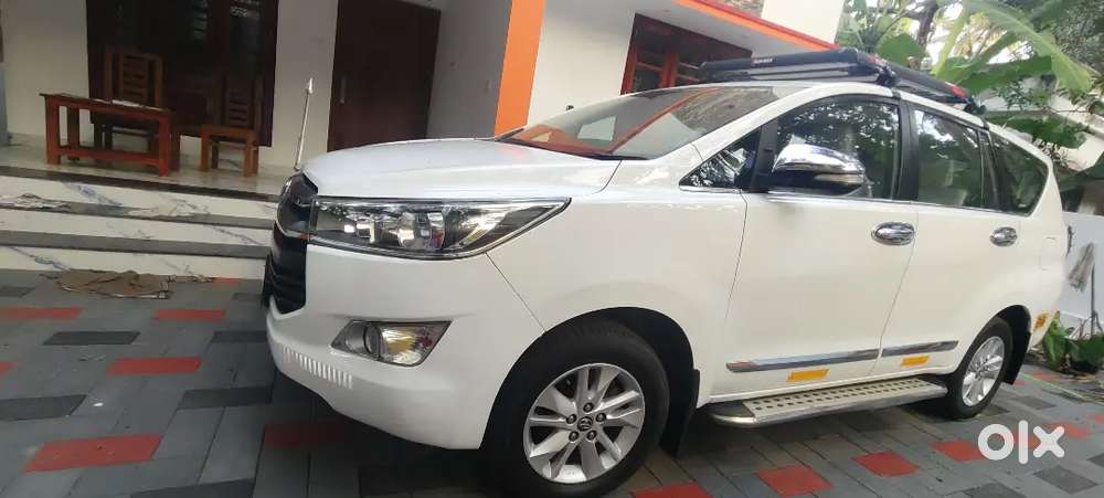 Toyota Innova Crysta 2017