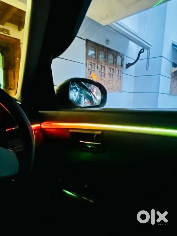 Maruti Suzuki Swift 2012
