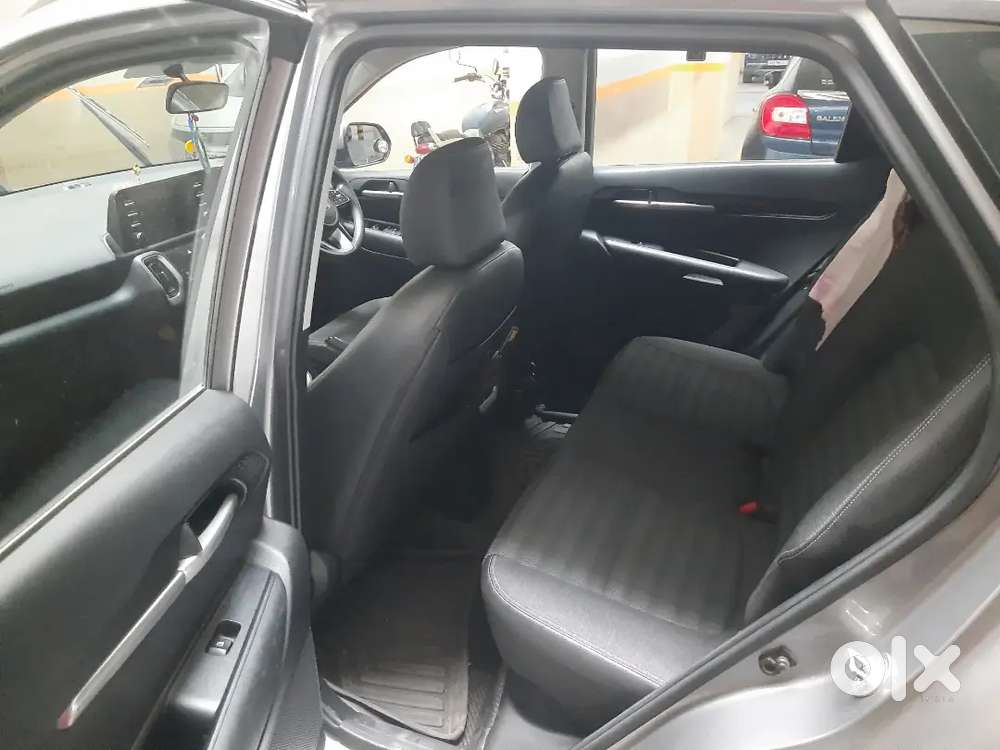 Kia Sonet 1.5  Diesel Htk + Mt 39000 Km