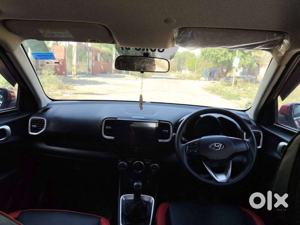 Hyundai Venue 1.2 S Plus, 2021, Petrol