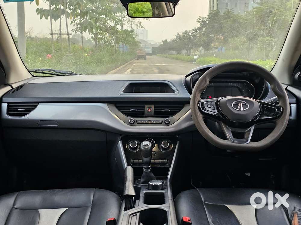 Tata Nexon 1.2 Revotron Xm (s), 2021, Petrol
