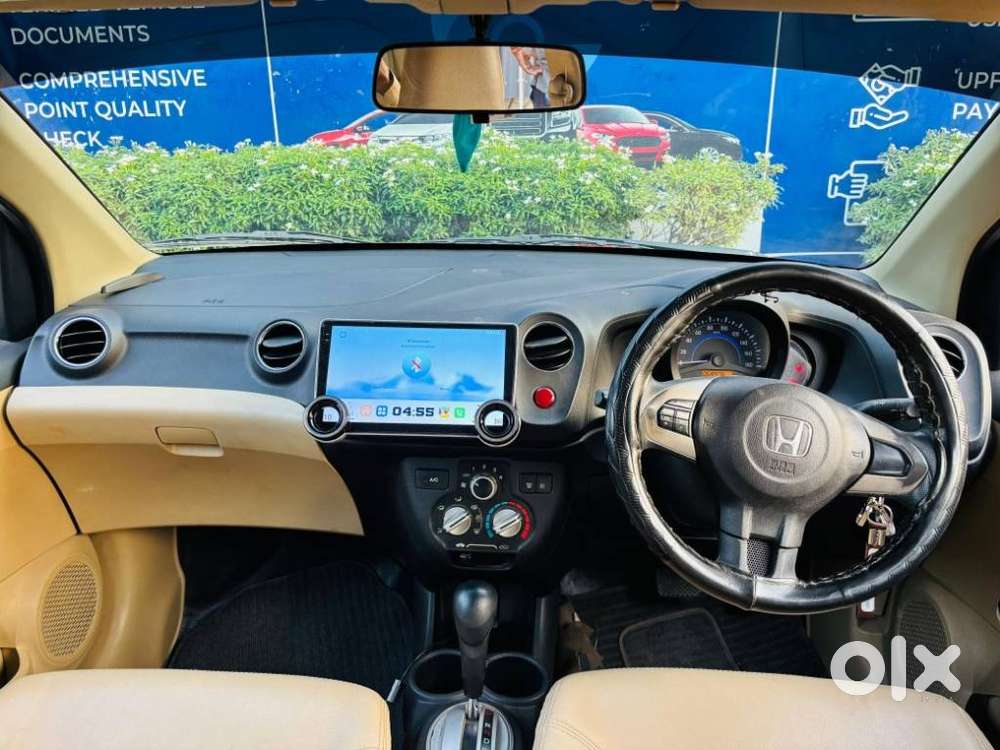 Honda Brio V Automatic, 2015, Petrol