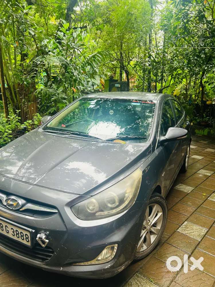 Hyundai Verna 2012 Diesel Manual
