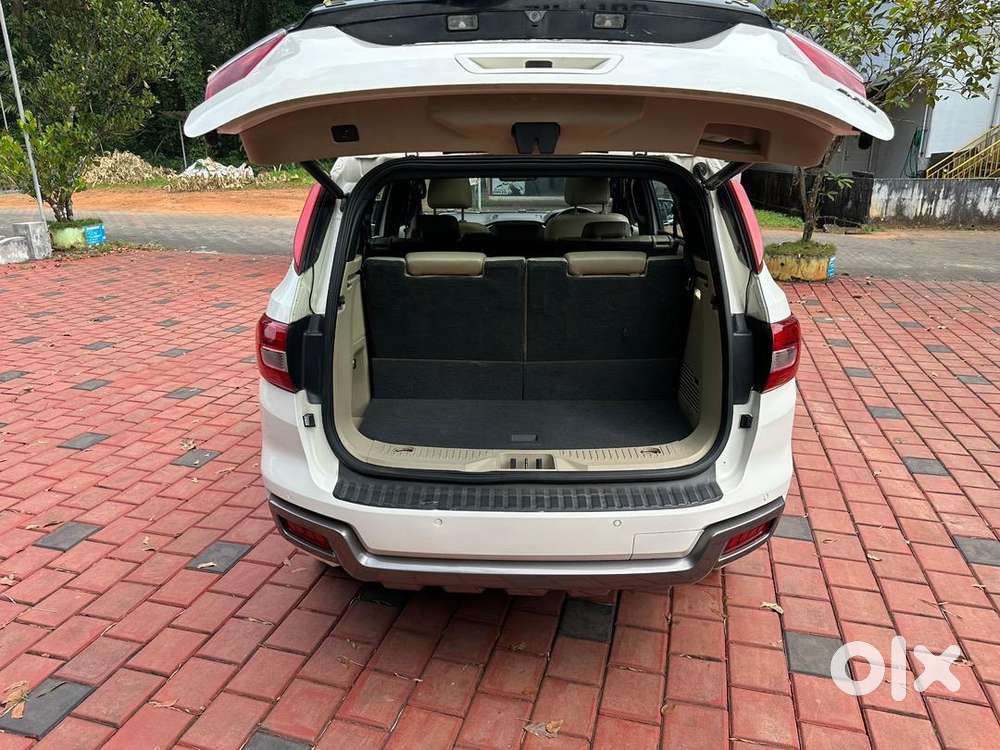 Ford Endeavour 2017 Diesel Well Maintained