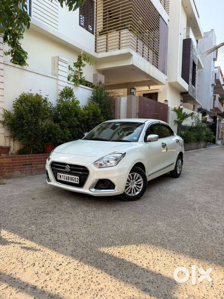 Maruti Suzuki Dzire 1.2 Vxi, 2023, Petrol