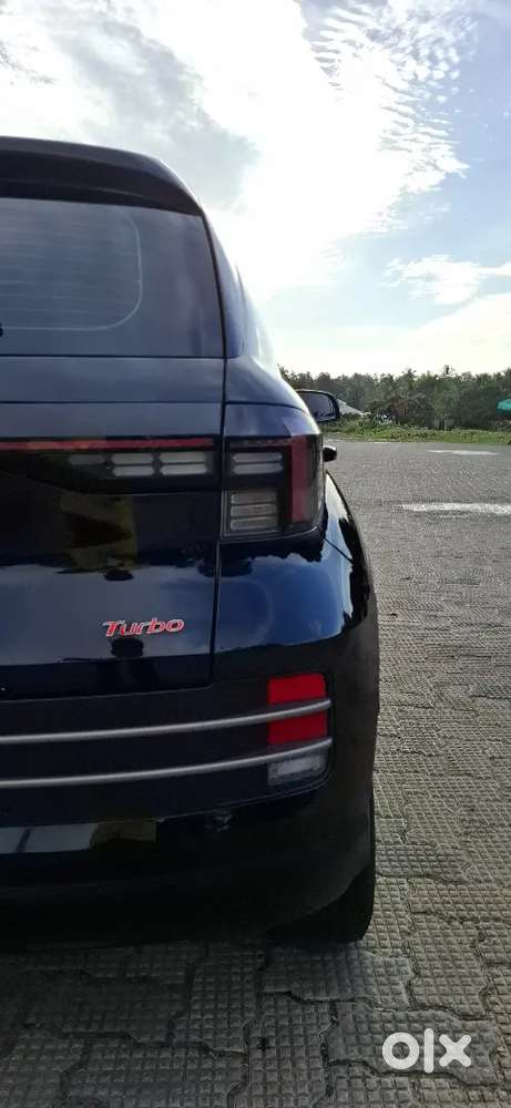 Hyundai Venue Sx(o) Se Knight 2024 , 1 Litre Turbo