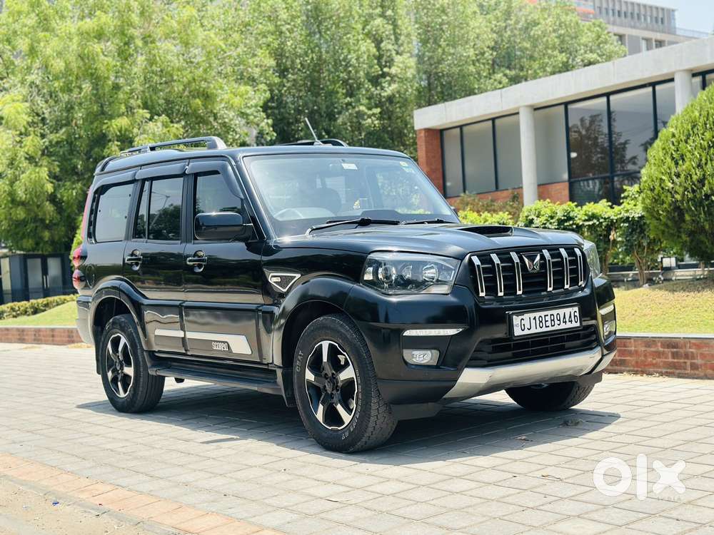 Mahindra Scorpio Classic 2.2 S 11 Mt 7 Str, 2024, Diesel