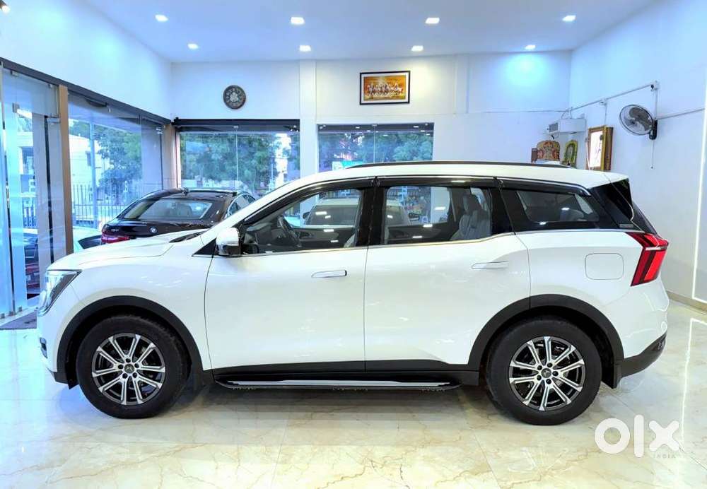 Mahindra Xuv700 2.2 Ax 7 Diesel At Str, 2023, Diesel