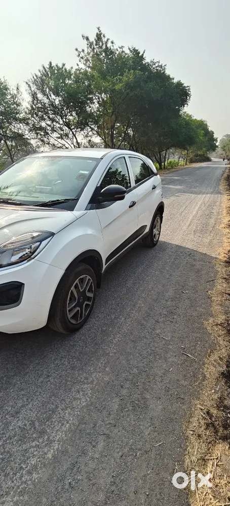 Tata Nexon 2019 Petrol Well Maintained