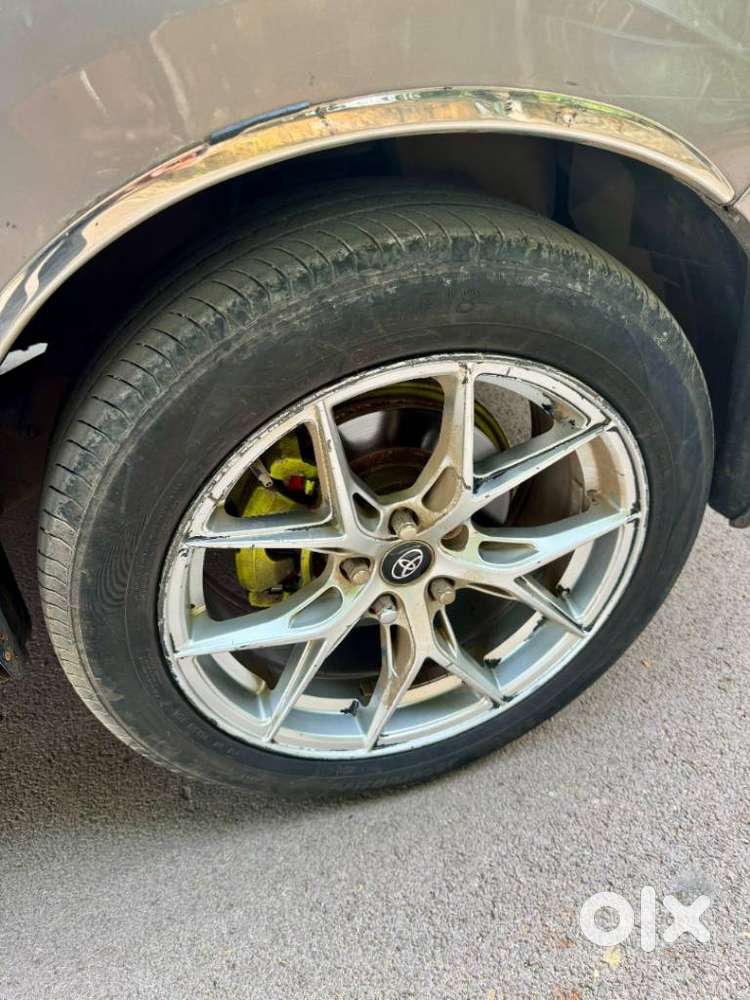 Toyota Innova Crysta Zx 2.4 Diesel 7 Seater, 2018, Diesel