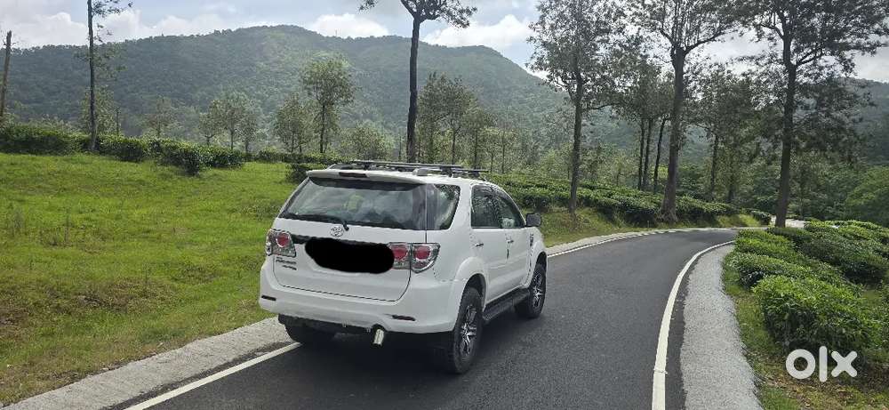 Toyota Fortuner 2010 4x4 Diesel Manual