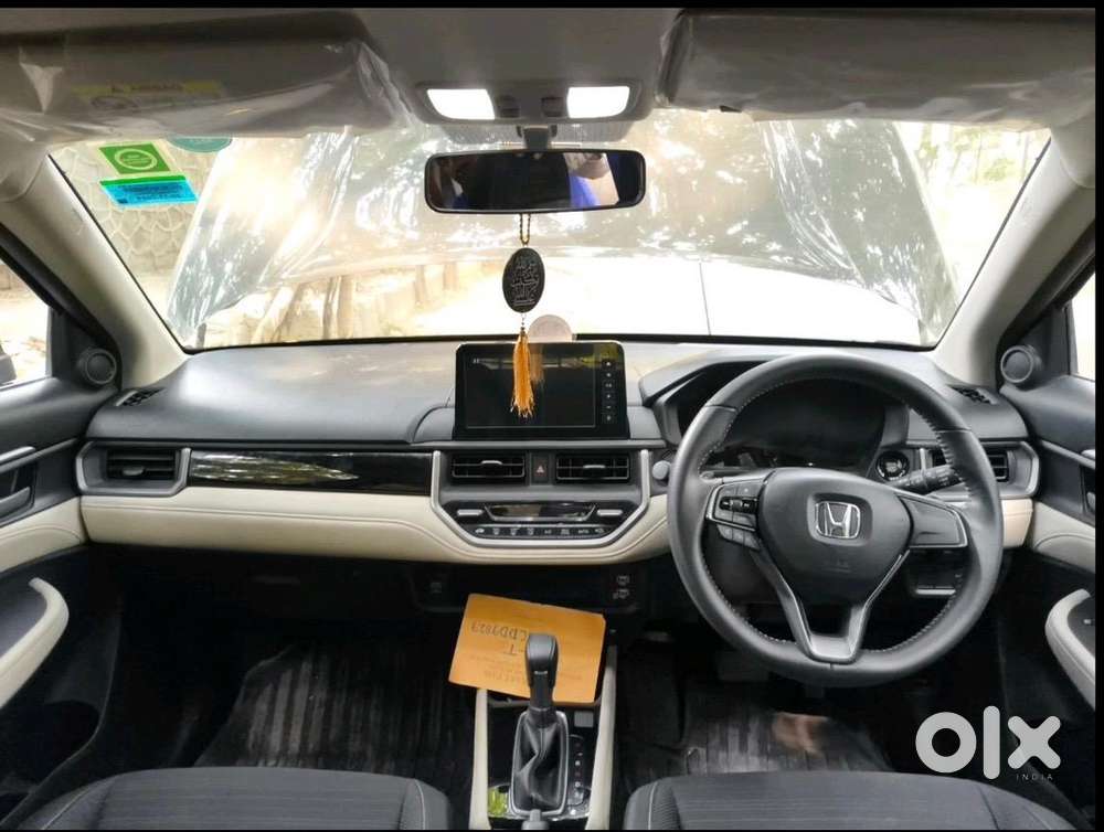 Honda Elevate 2025 Petrol