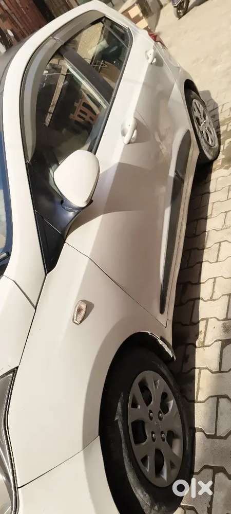 Grand I 10 Petrol 2016