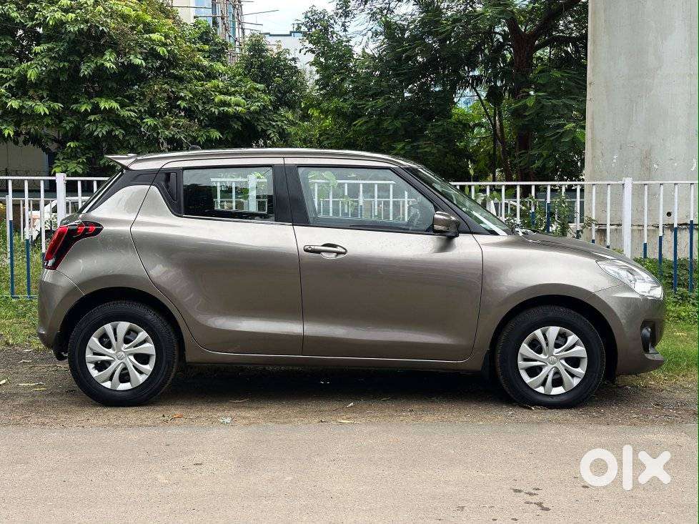 Maruti Suzuki Swift Vxi Ags, 2020, Petrol