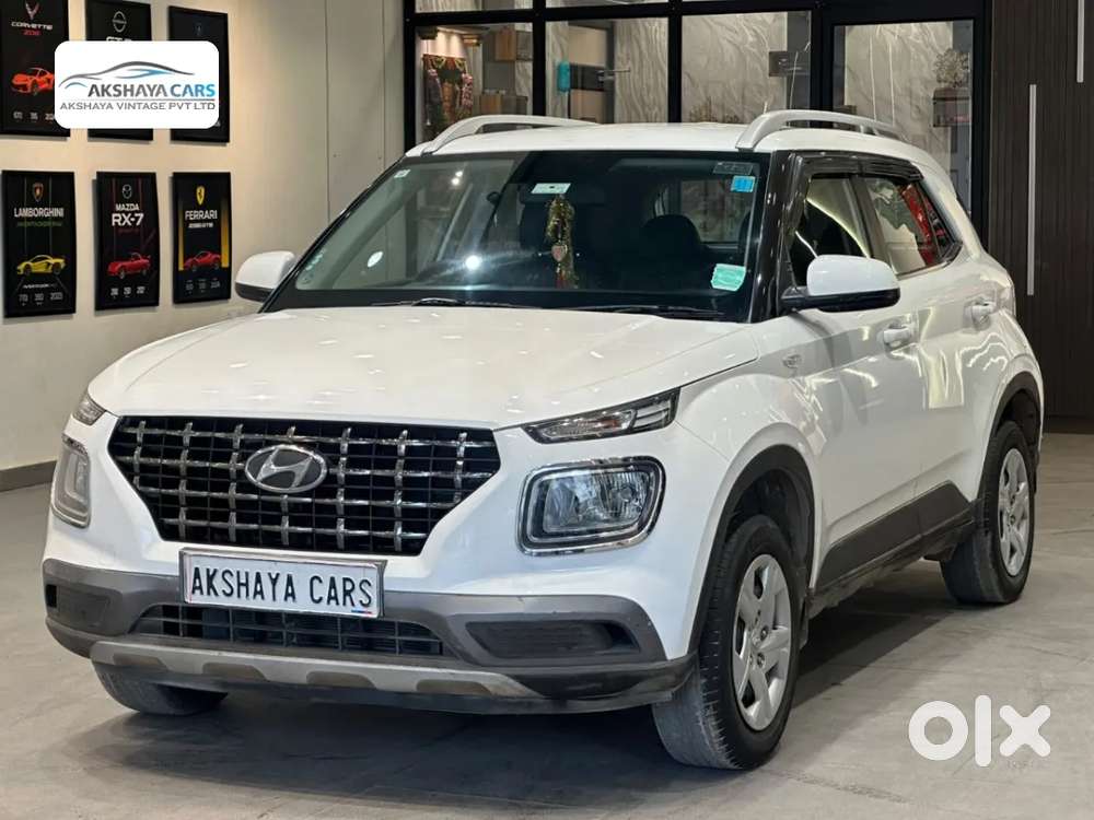 Hyundai Venue S 1.2 Petrol, 2019, Petrol
