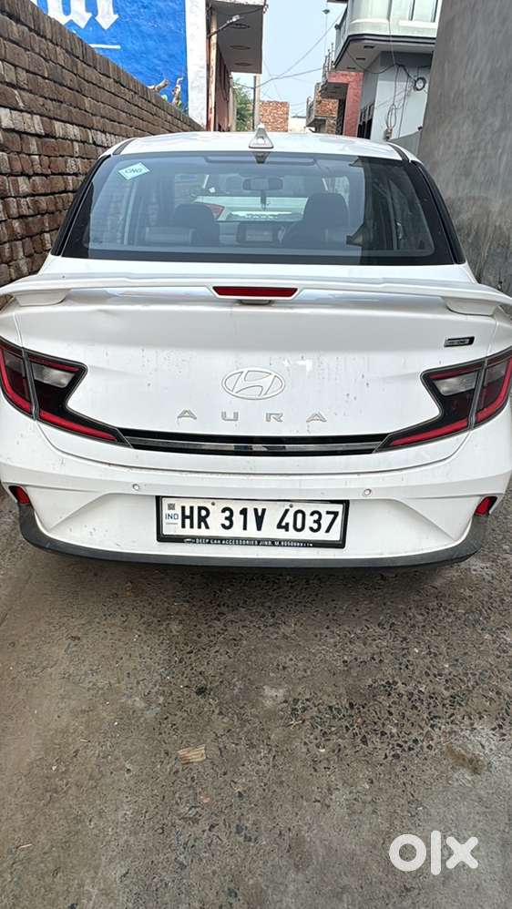 Hyundai Aura 2024 Car