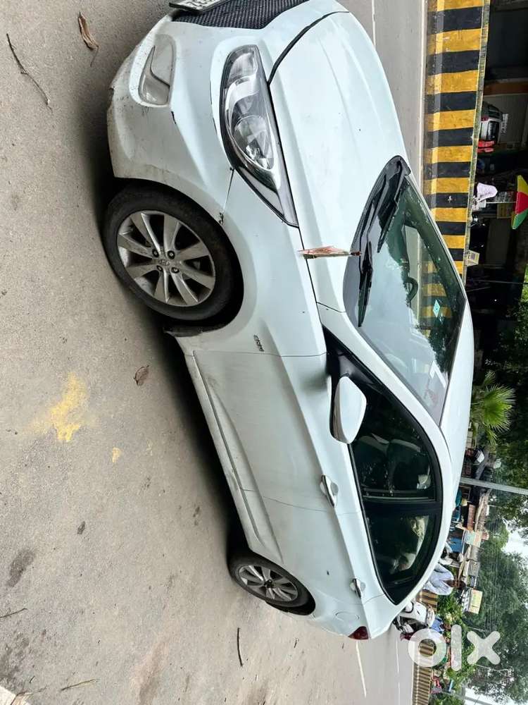 Hyundai Verna Diesel Manual 2012