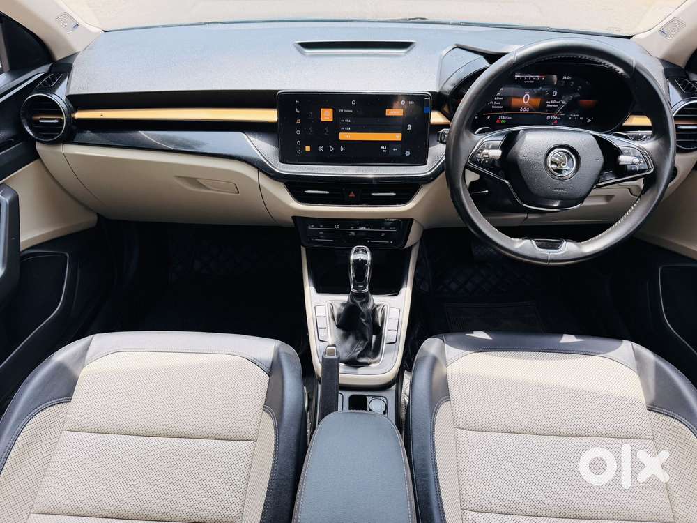 Skoda Slavia 1.0 Tsi Style At, 2024, Petrol