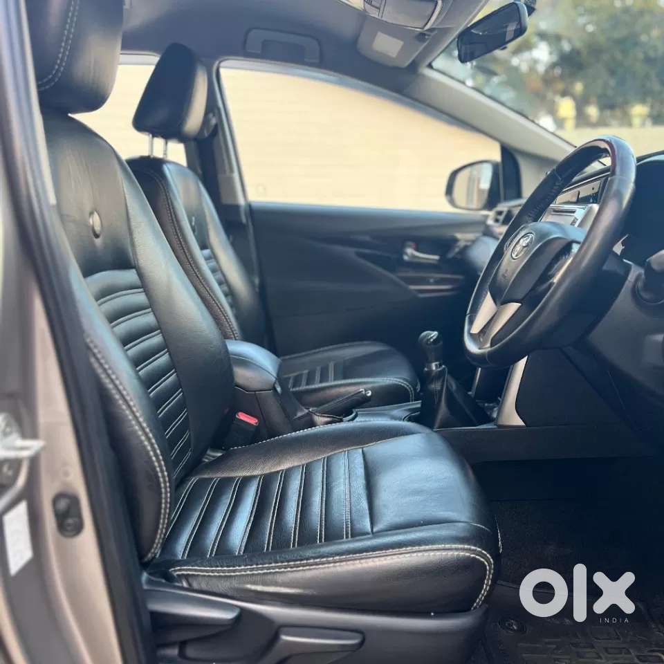 Toyota Innova Crysta 2.4 V 7 Str, 2017, Diesel