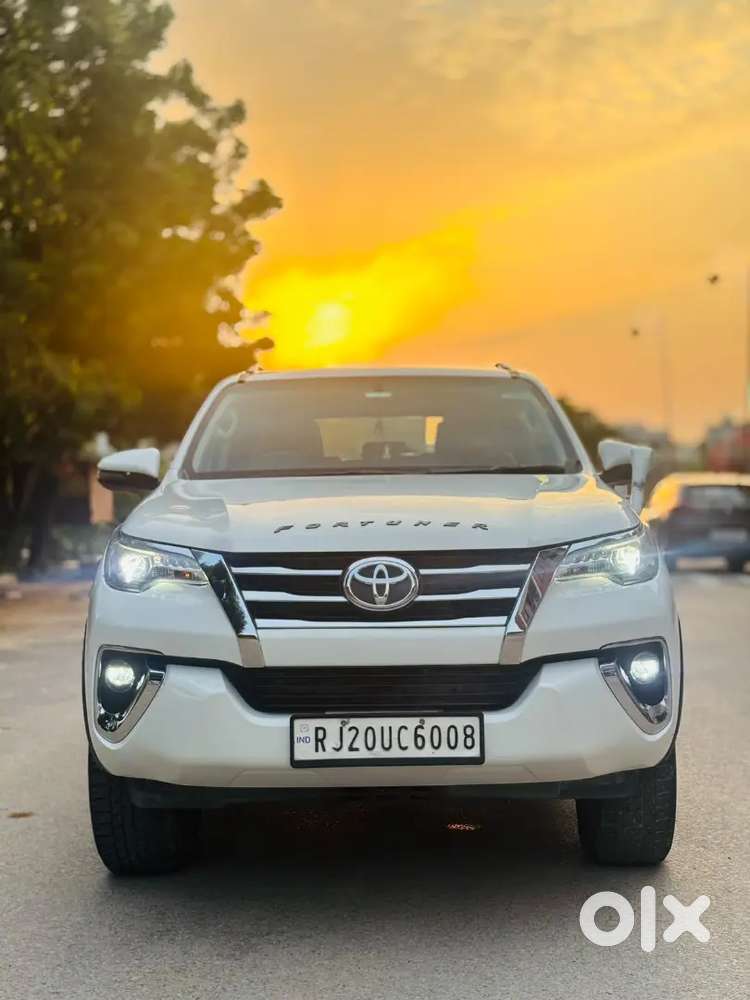 Toyoto Fortuner