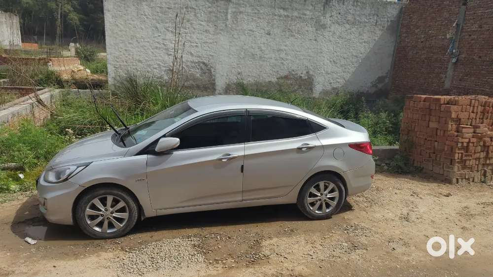 Hyundai Fluidic Verna 2013 Petrol 85000 Km Driven