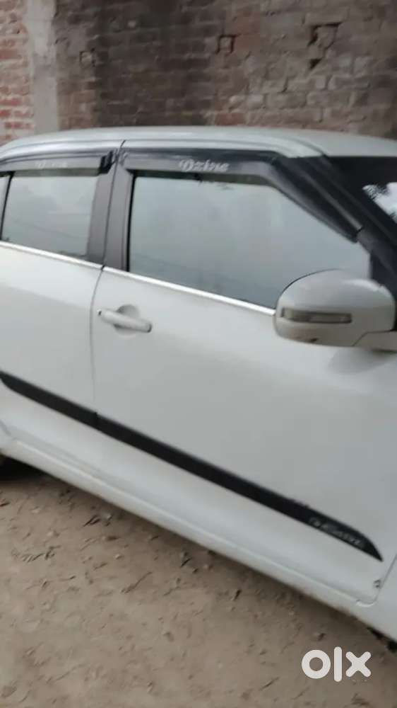 Maruti Suzuki Swift Dzire 2016 Diesel 68000 Km Driven