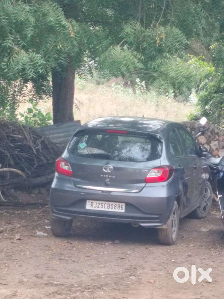 Tata Tiago I Cng